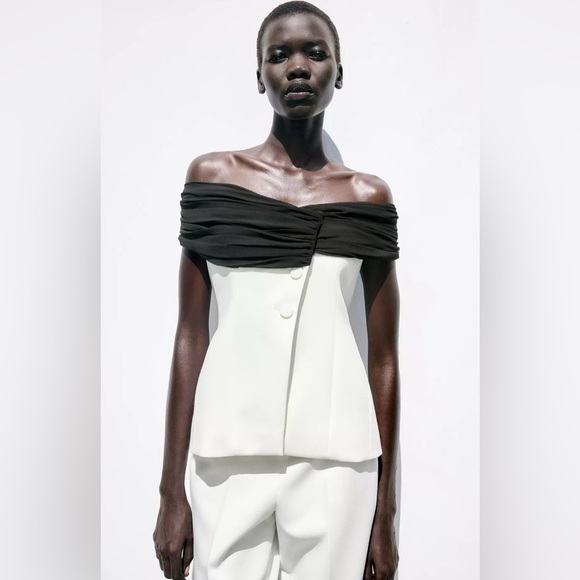 🔥🔥Zara contrast bustier top - Picture 1 of 6
